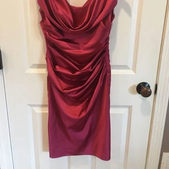 David’s Bridal size 4 formal cocktail dress sleeveless silky - Picture 7 of 9